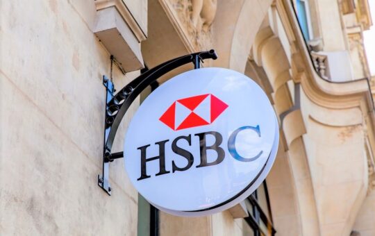 Regulator Warnings Prompt HSBC and Nationwide Banks to Limit Crypto Transactions