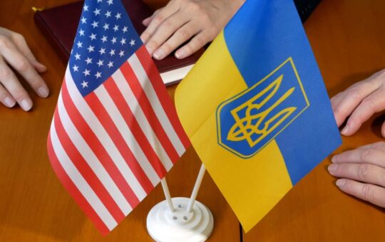 IRS, Chainalysis Helping Ukraine Track Russians Using Crypto to Evade Sanctions