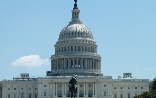 US Lawmakers Urges the SEC To Include State-Regulated Custodians in New Rule