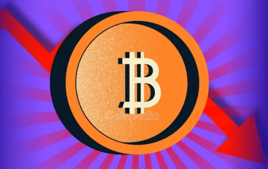 Why Is Bitcoin Price Falling Today? Expert Reveals Key Level to Watch