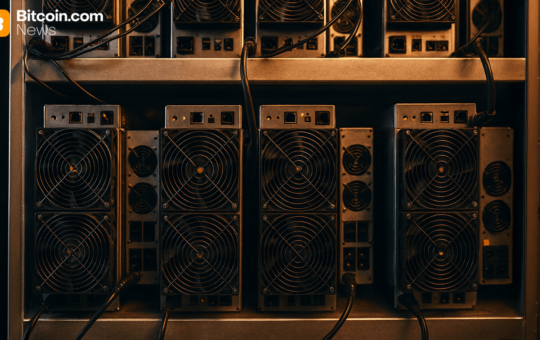 Bitcoin Mining Revenue Remains Thin — Yet Hashrate Refuses to Blink
